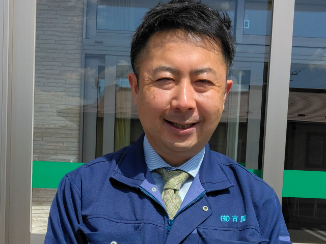 売買担当 主任 若林 拓実