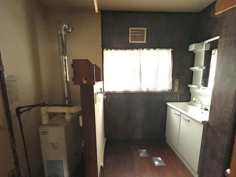 5464　八戸市類家5丁目　中古住宅※ただ今商談中です 洗面脱衣所