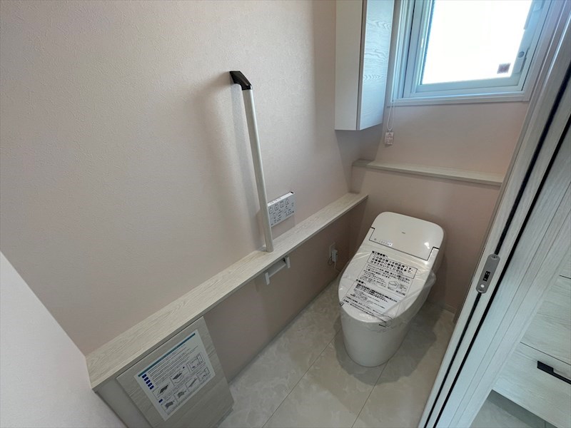 5472　上北郡おいらせ町下前田　中古住宅（オーナーチェンジ物件） 内観写真（トイレ）