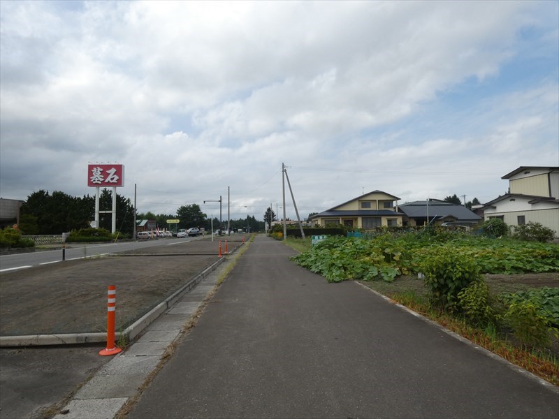 2458　十和田市大字大沢田字北野　土地 現地写真（前面道路含む現地写真）