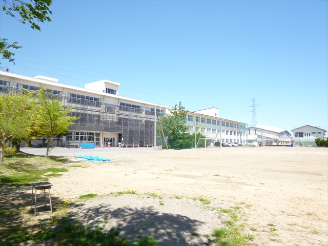 2473　八戸市下長４丁目　土地 八戸市立下長中学校