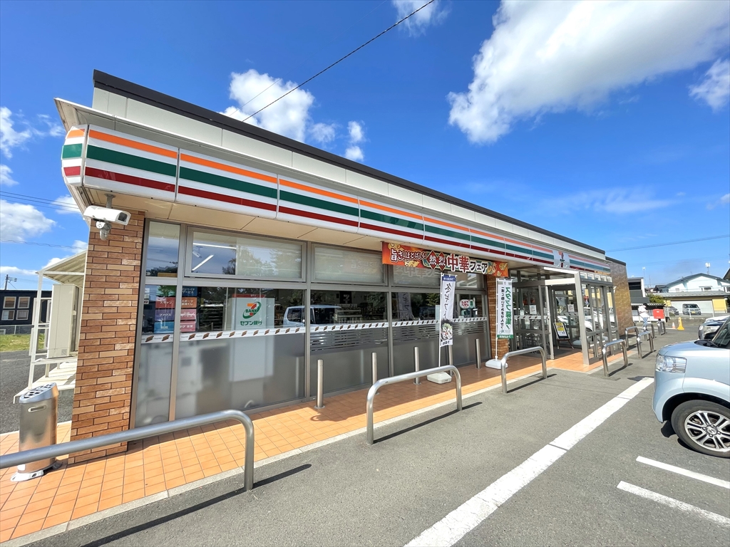 5471　上北郡六戸町小松ヶ丘4丁目　中古住宅※ただ今商談中です ｾﾌﾞﾝｲﾚﾌﾞﾝ 六戸小松ヶ丘店