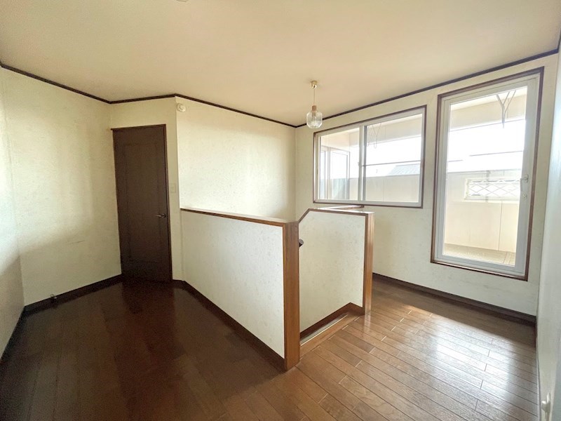 5476　十和田市東二十四番町　中古住宅※ただいま商談中です 2階廊下