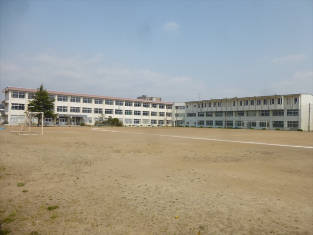2205　青森県八戸市大字尻内町字尻内　土地 八戸市立三条中学校