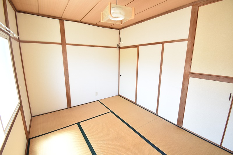タウン下長  内装