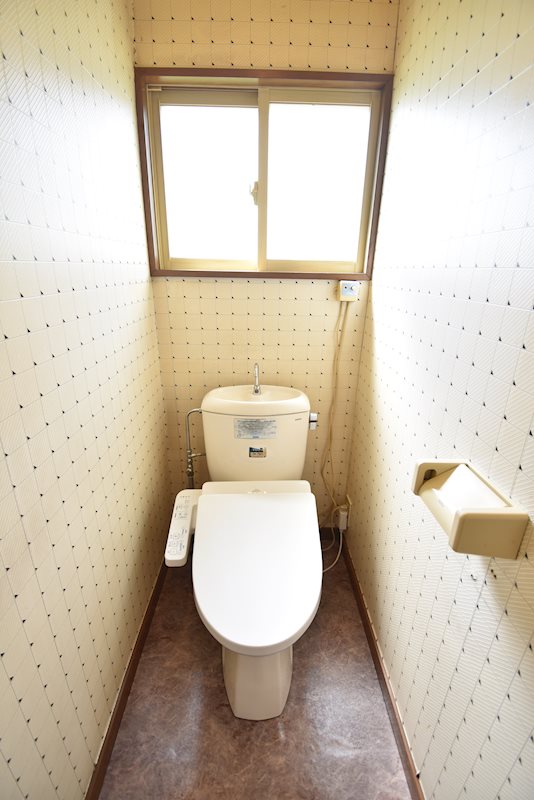 荒屋貸家 トイレ