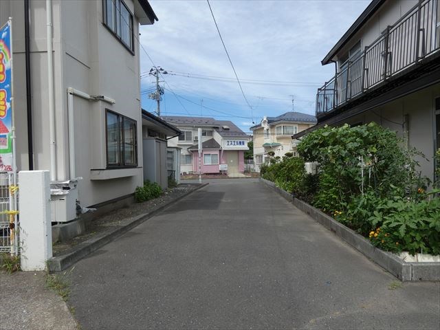 2473　八戸市下長４丁目　土地 前面道路