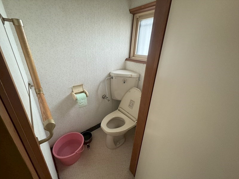 5397　六戸町大字下吉田字沼田　中古住宅 内観写真（トイレ）