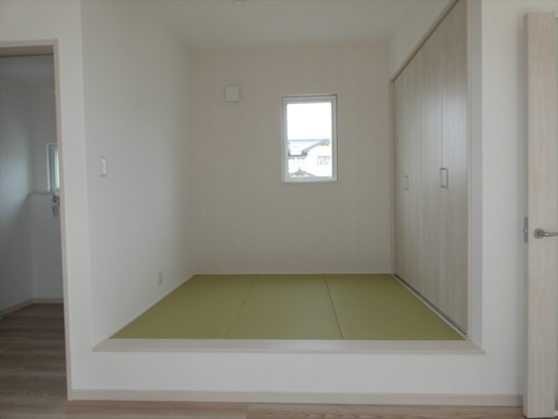 5401　サンガーデン長苗代No.9　建売住宅 内観写真（リビング以外の居室）