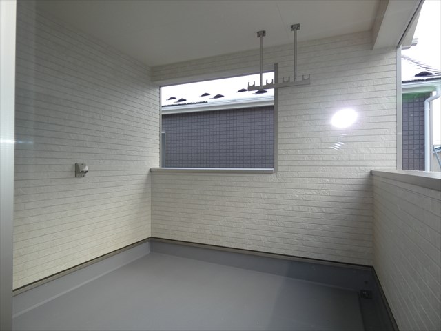 5450　クレイドルガーデン三沢市松園町第5　新築分譲住宅　1号棟※ただ今商談中です 現地写真（バルコニー）