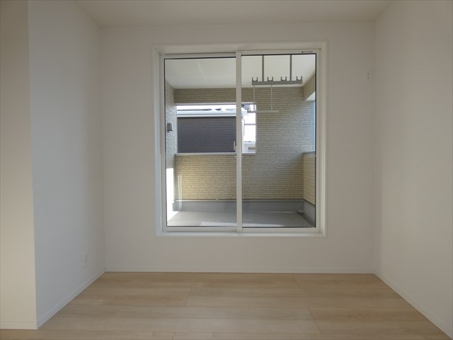 5452　クレイドルガーデン三沢市松園町第5　新築分譲住宅　3号棟※ただいま商談中です 洋室5.7帖