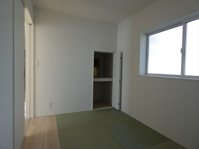 5455　クレイドルガーデン三沢市松園町第5　新築分譲住宅　6号棟※ただ今商談中です 洋風和室5帖