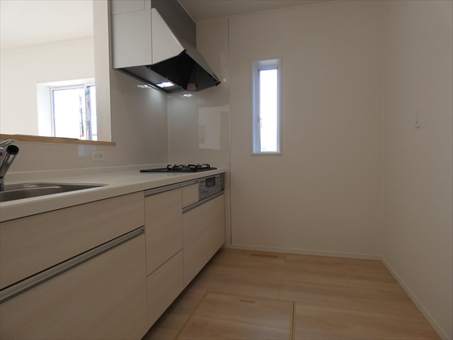 5455　クレイドルガーデン三沢市松園町第5　新築分譲住宅　6号棟※ただ今商談中です 内観写真（キッチン）