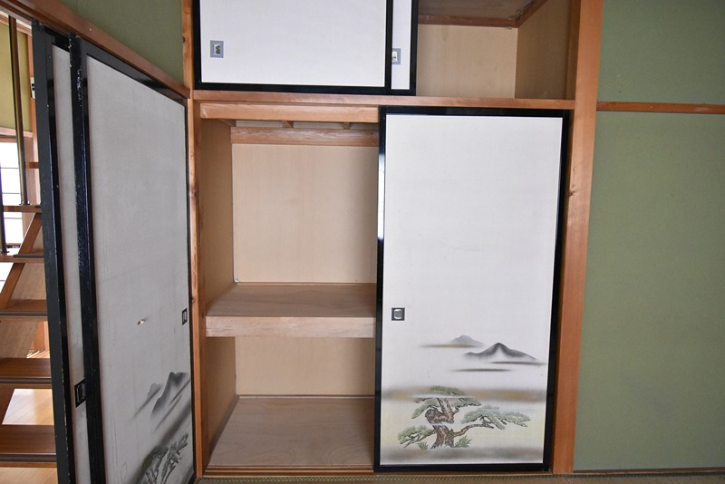 おいらせ町瓢貸家 収納