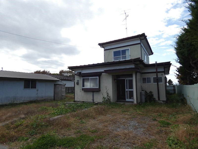 1213　八戸市大字妙字水上　中古住宅 現地写真