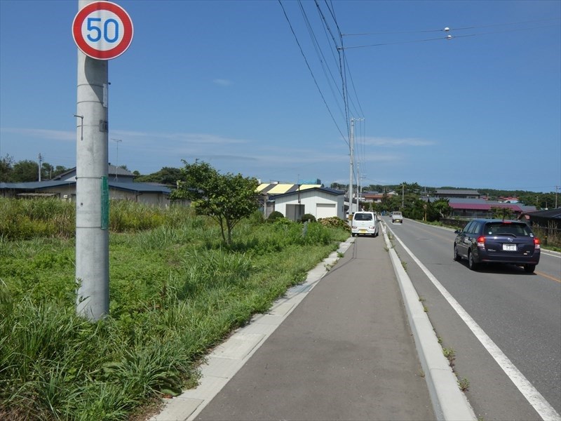 2315　上北郡おいらせ町二川目四丁目　土地 現地写真（前面道路含む現地写真）