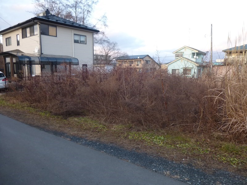 2332　三戸郡階上町蒼前西2丁目　土地 現地写真（前面道路含む現地写真）