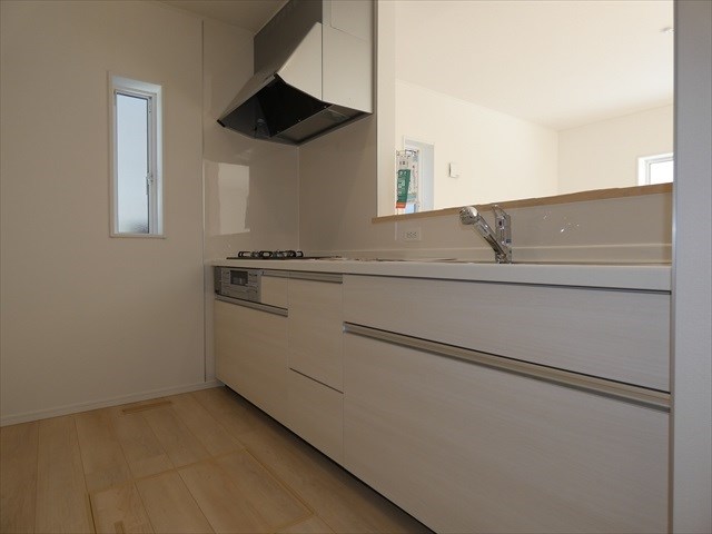 5453　クレイドルガーデン三沢市松園町第5　新築分譲住宅　4号棟※ただ今商談中です 内観写真（キッチン）