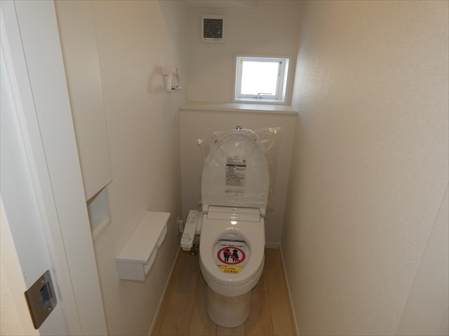 5453　クレイドルガーデン三沢市松園町第5　新築分譲住宅　4号棟※ただ今商談中です 内観写真（トイレ）