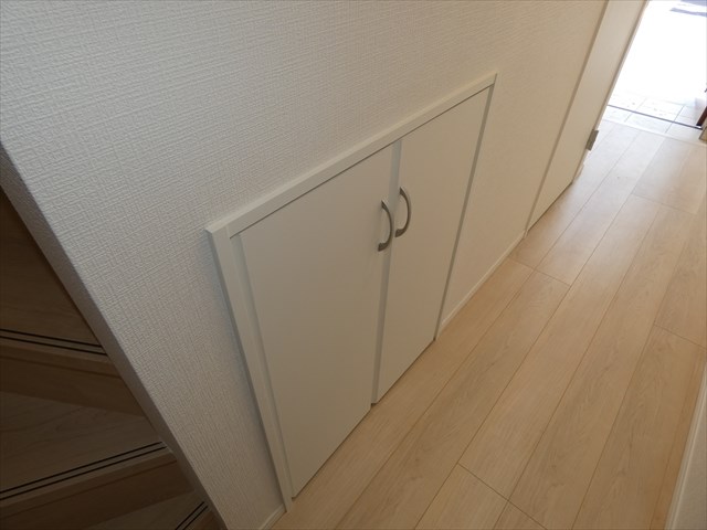 5454　クレイドルガーデン三沢市松園町第5　新築分譲住宅　5号棟※ただいま商談中です 内観写真（収納）