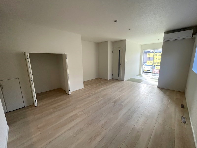 5468　クレイドルガーデン八戸市沼館第6・1号棟※ただいま商談中です 内観写真（リビング）