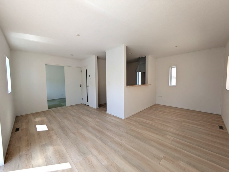 5489　クレイドルガーデン八戸市尻内町第14　新築分譲住宅　4号棟※ただいま商談中です 内観写真（リビング）