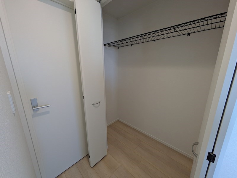 5491　クレイドルガーデン八戸市尻内町第14　新築分譲住宅　6号棟※ただいま商談中です 内観写真（収納）