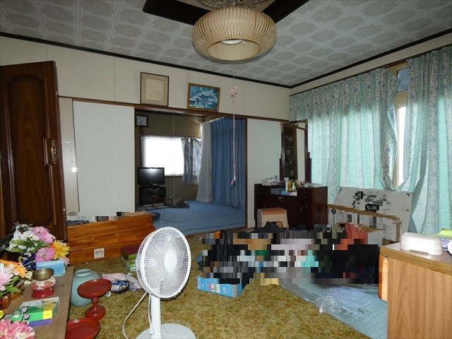 5508　八戸市大字鮫町字堀込下　中古住宅※ただ今商談中です 内観写真（リビング以外の居室）