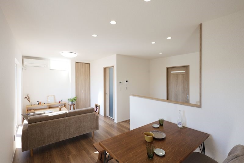5518　サンシティ沼館No.4　建売住宅 内観写真（リビング）
