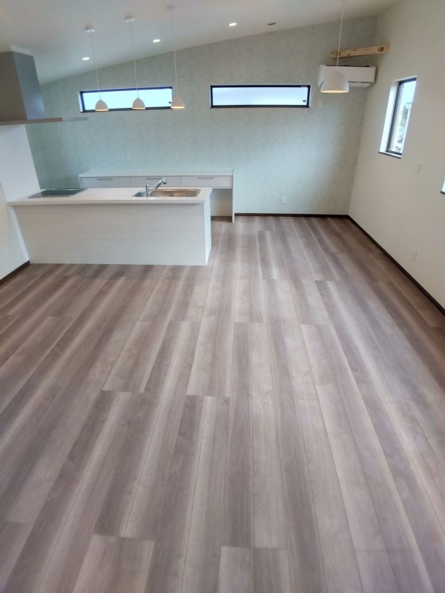 5549　八戸市大久保袖ノ沢　H棟　建売住宅※ただ今商談中です 内観写真（リビング）
