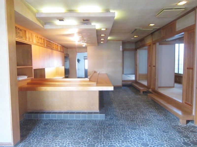 5560　八戸市多賀台2丁目　店舗 その他